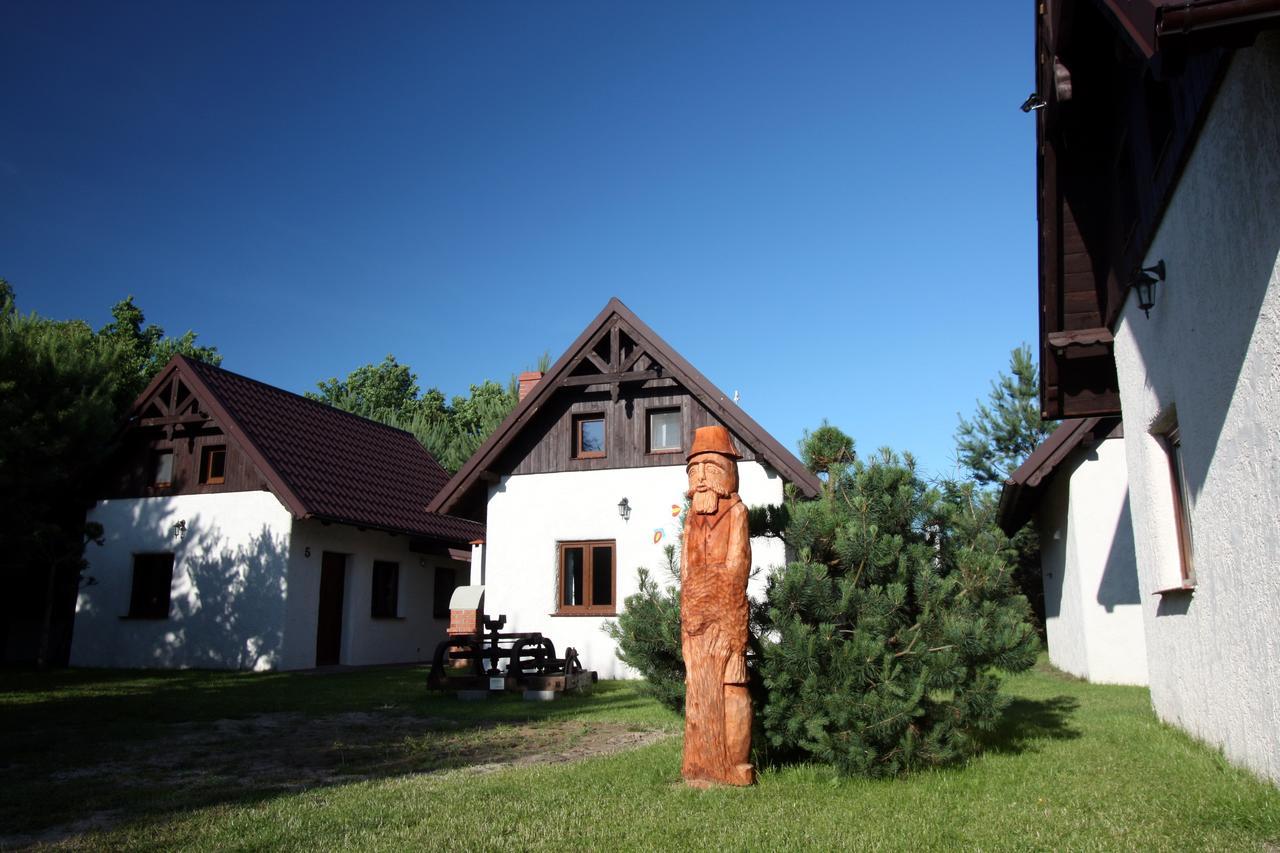 Villa Osada Pod Czerwonym Debem - Czarny Mlyn Jastrzębia Góra Esterno foto